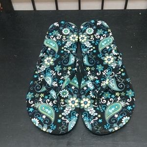 Paisley print blue and black flip flops women's size 10